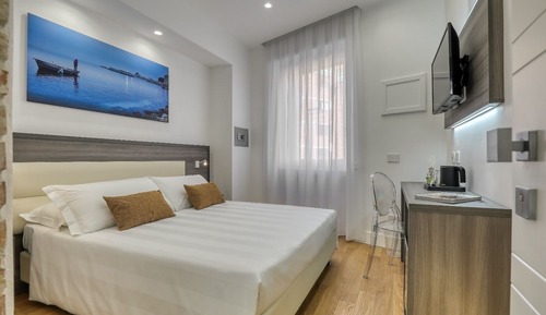 Classic Double Room