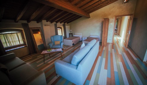 Family Room, Garden View
