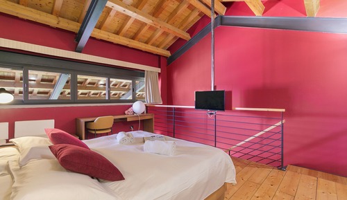 Family Room, 1 Bedroom (Junior Suite Borgogna - Almavite)