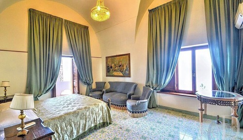 Villa, Sea View