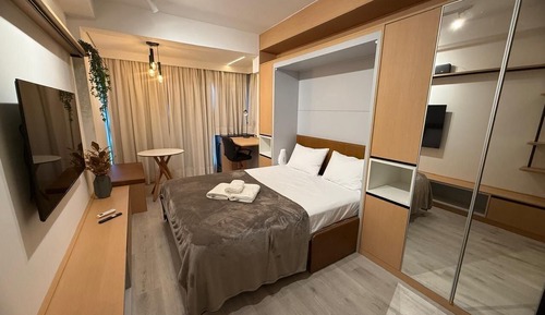 Senior Apartment