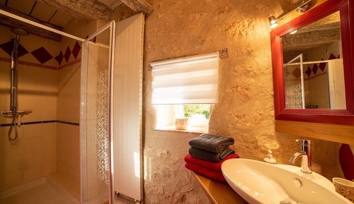 Superior Double Room, Ensuite, Pool View