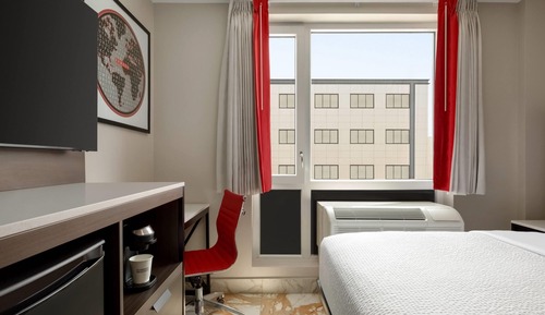 Room, 1 Queen Bed, Non Smoking