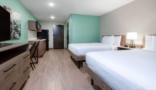 Room, 2 Queen Beds, Non Smoking