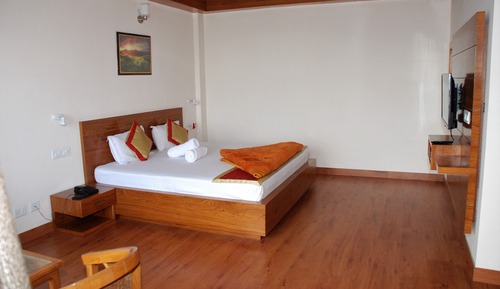 Deluxe Single Room