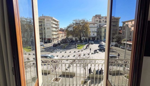 Deluxe Room, Balcony