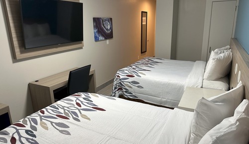 Standard Room, 2 Queen Beds (Smoke Free)