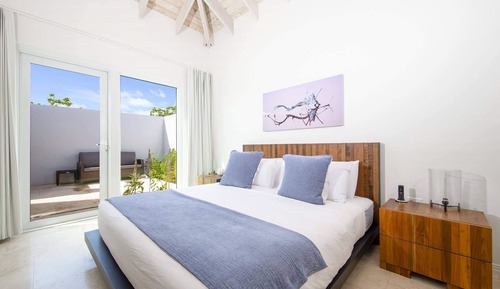 Two Bedroom Beachfront Villa Deluxe