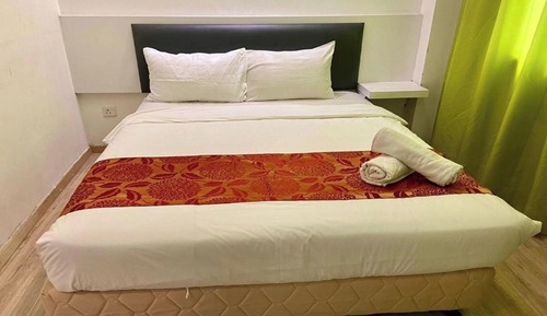 Deluxe Room, 1 Queen Bed