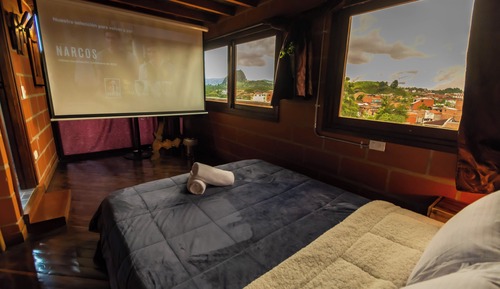Exclusive Suite, City View