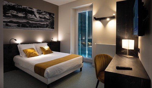 Comfort Room, Park View