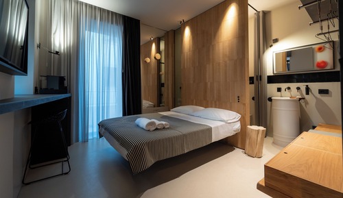 Classic Room, Balcony