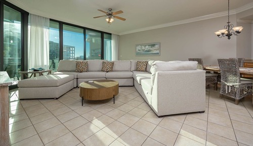 Condo, 3 Bedrooms