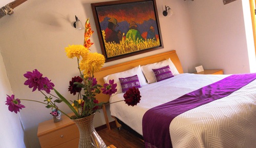 Comfort Room, Mountain View