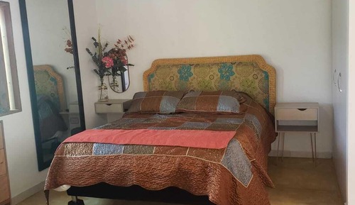 Family Studio Suite, Pool View