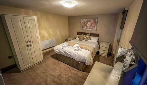 Studio, Private Bathroom