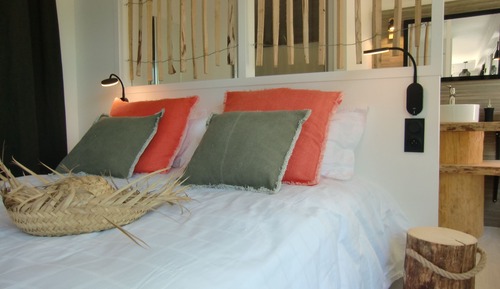 Pampelonne 30m2 (private spa and swimming pool)