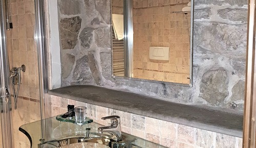 Junior Room, Courtyard View