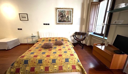 City Room, City View