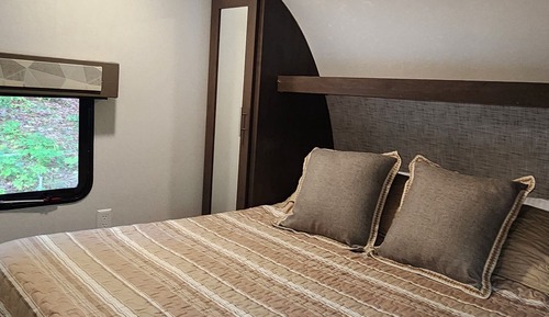 Superior Mobile Home, Multiple Beds, Private Bathroom, Resort View