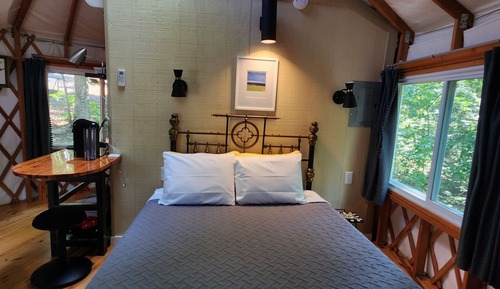 Standard Bungalow, 1 Queen Bed, Patio, Resort View