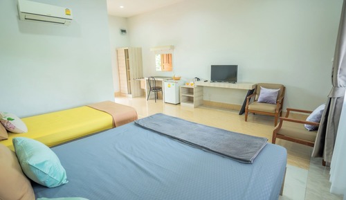 Comfort Triple Room