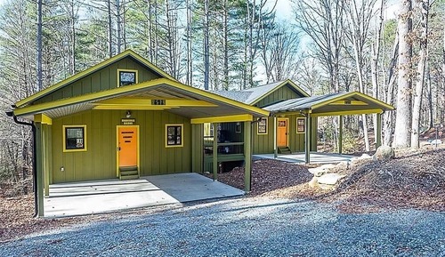 Classic Cabin