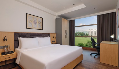 One Bedroom Suite King