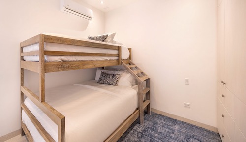 Premium Condo, 3 Bedrooms