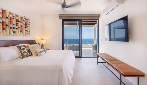 Premium Condo, 3 Bedrooms