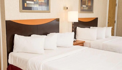 Deluxe Room, 2 Queen Beds