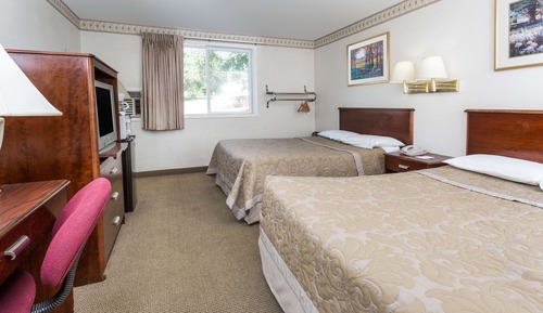 Double Room, 2 Double Beds