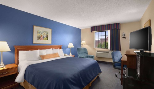 Room, 1 King Bed, Accessible