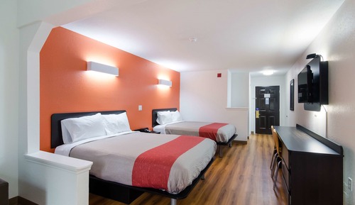 Standard Room, 2 Queen Beds, Non Smoking