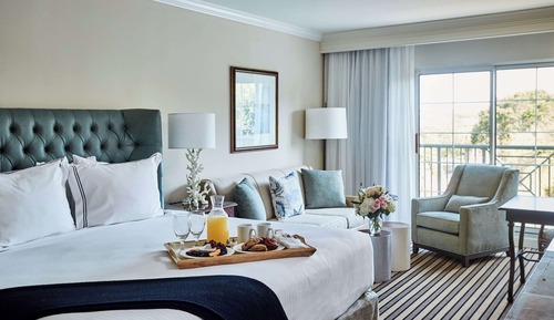Room, 1 King Bed, Pool View (Boardwalk Inn)