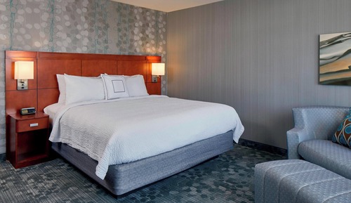 Room, 1 King Bed with Sofa bed, Non Smoking