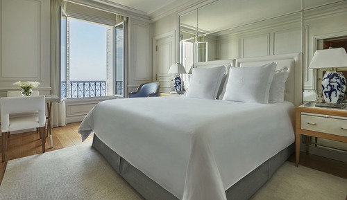 Room, 1 King Bed, Sea View