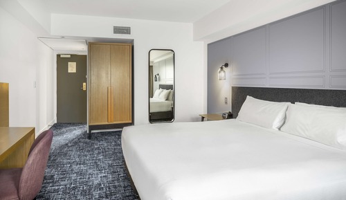 Room, 1 King Bed, Non Smoking