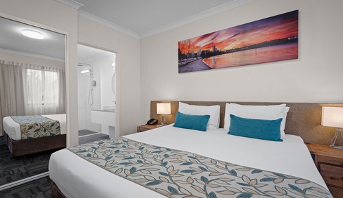 One Bedroom Apartment 