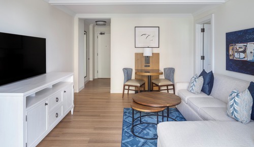 Superior Suite, 1 King Bed with Sofa bed, Resort View