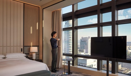 Grand Studio Suite, 1 King Bed
