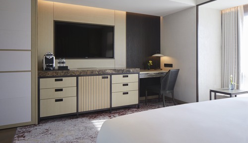 Classic Room, 1 King Bed