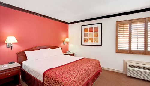 Room, 1 Queen Bed, Accessible