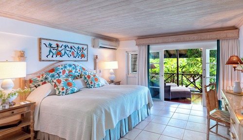 Room, Garden View