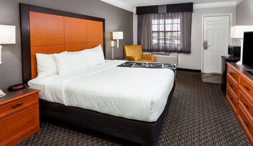 Room, 1 King Bed, Non Smoking