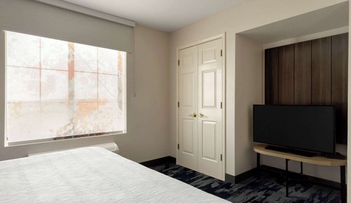 Executive Room, 1 King Bed, Non Smoking