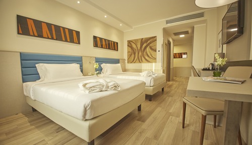 Standard Quadruple Room