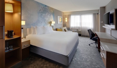 Room, 1 King Bed with Sofa bed, Non Smoking