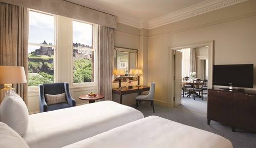 Suite, 1 King Bed (Caledonian)