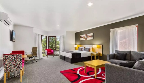 Superior Room, 1 King Bed